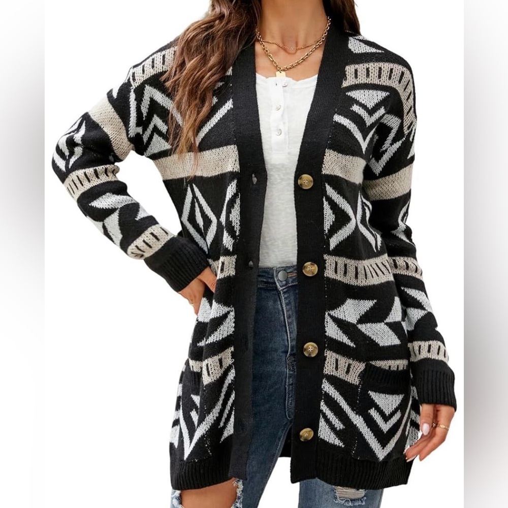 Black and White Patterned Cardigan